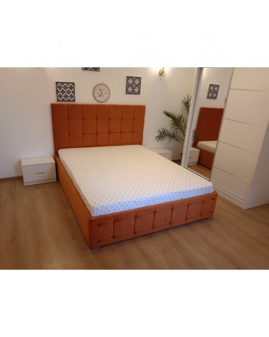 Set Dormitor Queen Alb/Caramiziu, 4 Piese, Pat Complet Tapitat Caramiziu 160 X 200, 2Noptiere, Dulap Cu Oglinda 150cm lungime