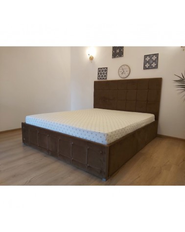 Set Dormitor Queen Alb/Maro, 4 Piese, Pat Complet Tapitat Maro 160 X 200, 2Noptiere, Dulap Cu Oglinda 150cm lungime