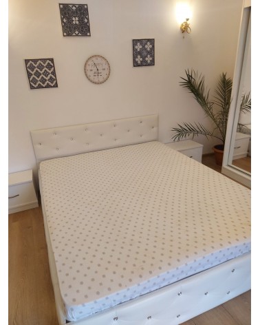 Set Dormitor Milano Alb, 4 Piese, Pat Complet Tapitat Alb 160 X 200, 2Noptiere, Dulap Cu Oglinda 150cm lungime